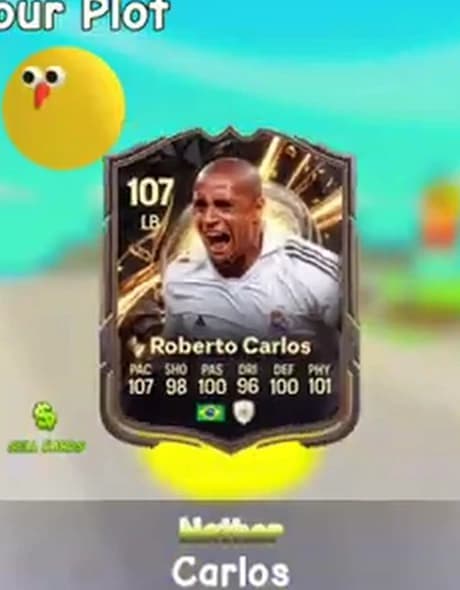 July gameplay pull showing a 107 LB Roberto Carlos card